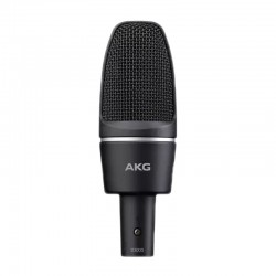 AKG C3000