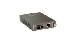 D-LINK DMC-700SC/E 1000Base-TX (UTP) to 1000Base-SX (SC) Mul