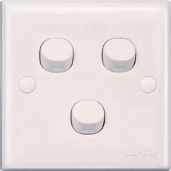 CLIPSAL 3 GANG ON/OFF SWITCH E33/1/2AR