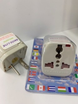 BRITZ LINK TRAVEL ADAPTER TR-17