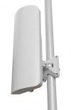 MikroTik L22UGS-5HaxD2HaxD-15S mANTBox ax 15s with with dual