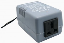 SOUNDTECH FOREIGN STEP UP/STEP DOWN AC-AC CONVERTER 150W