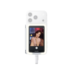 Insta360 Selfie Screen with Light CINSFAVE